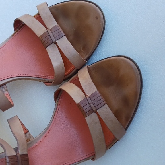 VIA SPIGA Elegant Brown Strappy Heels - Picture 3 of 5